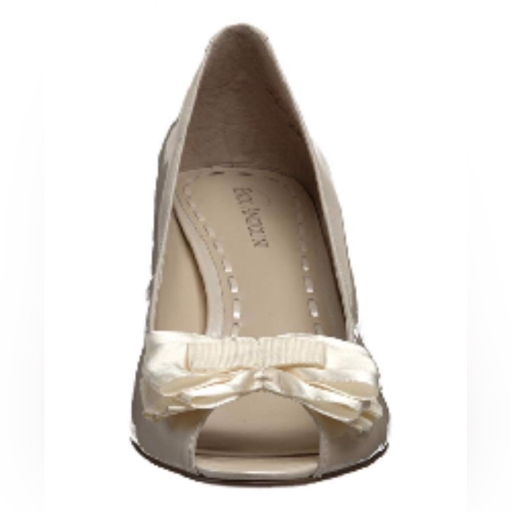 Enzo Angiolini Beige Sz 8.5 Women's peep toe kitten heel shoe,